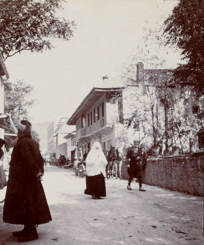 Glavna ulica - Alajbegovića kuća (Raymond Poincare) 1901