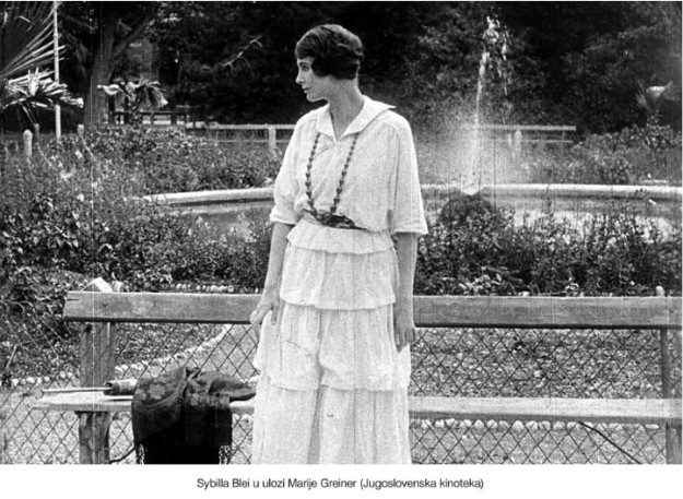09 sibilla blei as Marija Grenier